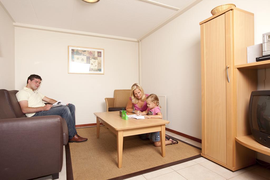 Vakantiepark De Berkenhorst Kootwijk Esterno foto
